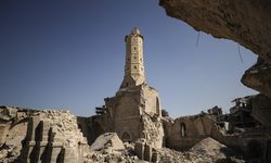 İsrail saldırıları, Gazze'de yaklaşık 1400 yıllık Büyük Ömeri Camisini 'yıkıntıya' çevirdi