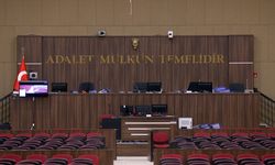 İzmir Büyükşehir Belediyesine yönelik soruşturmada 'iş makinesi ve araç kiralanması hizmet alımı' davası başladı