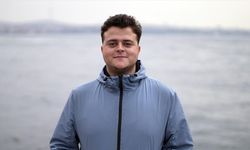 Osmanlı Türkçesiyle konuşan genç, sosyal medyada dil konusunda farkındalık oluşturmaya çalışıyor