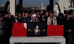 Sanatçı Muazzez Abacı, Ankara'da son yolculuğuna uğurlandı