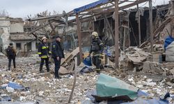 Ukrayna: Rusya son bir ayda Ukrayna'daki mevzilere 5 bin 328 güdümlü hava bombası attı