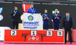 İstanbul Bakırköylü karateciler gururlandırdı