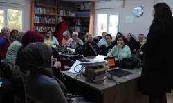 İstanbul Maltepeli kadınlara dijital riskler ve korunma yolları anlatıldı