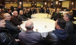 Kocaeli'de ziraatçılar, Başkan'ı çay içmeden bırakmadı