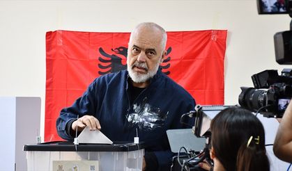 Arnavutluk'taki genel seçimde Başbakan Rama'nın partisi önde gidiyor