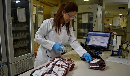 Doğu Anadolu'daki 5 ilde bağışlanan kanlar, bölgedeki 29 sağlık kuruluşuna ulaştırılıyor