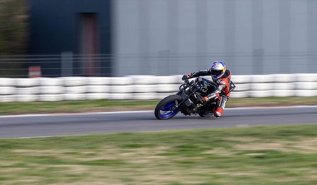 Milli motosikletçi Can Öncü, Avustralya'da Dünya Supersport Şampiyonası'nda 5. oldu