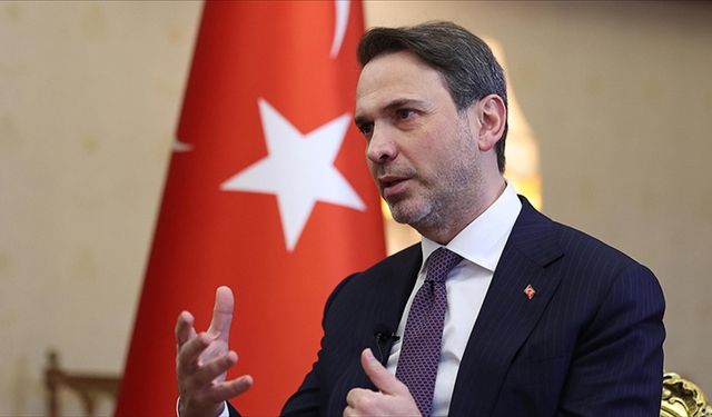 Bakan Bayraktar: Diyarbakır'da petrol, Trakya'da gaz potansiyelinin olduğu bir arama programı üzerinde çalışıyoruz