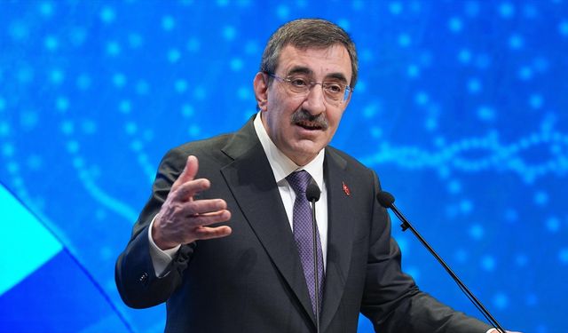 Cumhurbaşkanı Yardımcısı Cevdet Yılmaz: Temel önceliğimiz enflasyonu düşürmek