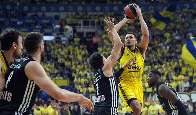 Fenerbahçe Beko, Paris Basketbol'u mağlup etti