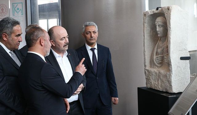 Zeugma Mozaik Müzesi'ndeki 51 eser Hatay'da sergilendi