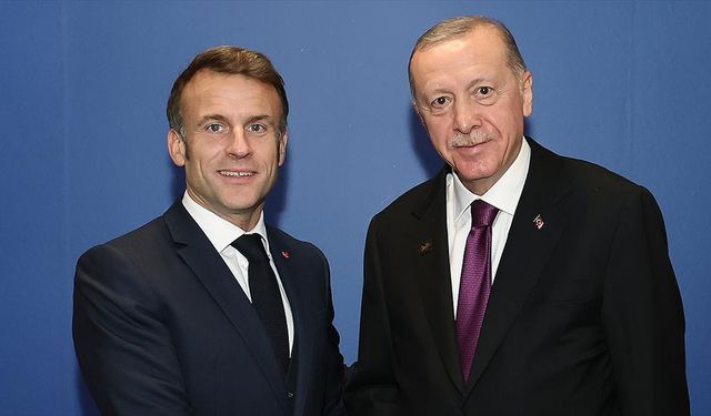 Cumhurbaşkanı Erdoğan, Fransa Cumhurbaşkanı Macron ile telefonda görüştü