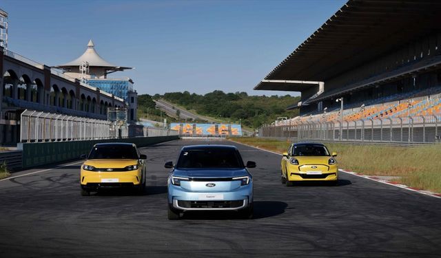 Ford Türkiye, elektrikli yeni binek ve ticari araçlarını tanıttı