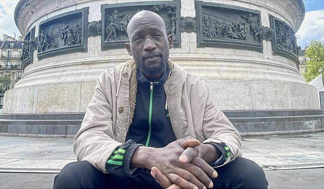 Fransa'da camide bıçaklanarak öldürülen gencin kuzeni Yoro Cisse: Herkes böyle şehit olarak ölemez