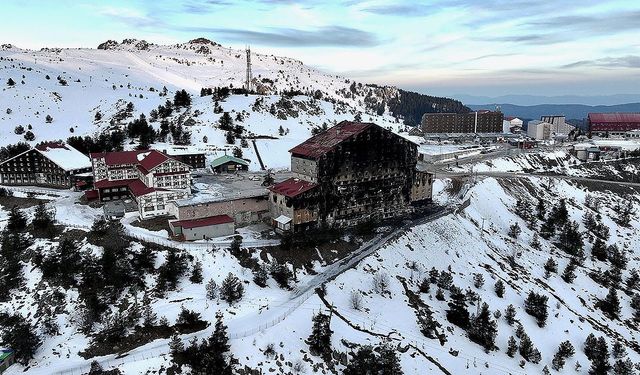 Grand Kartal Otel'le ilgili "yangın güvenliği raporu"nun başvuru ve iptal süreci iddianamede