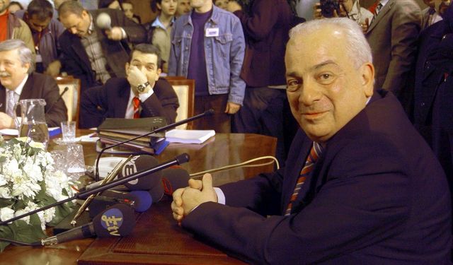 Komedi üstadı: Zeki Alasya