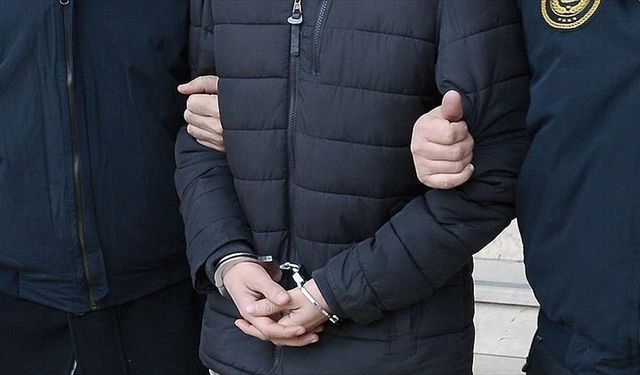 Mersin merkezli 5 ilde düzenlenen FETÖ operasyonunda 10 şüpheli yakalandı