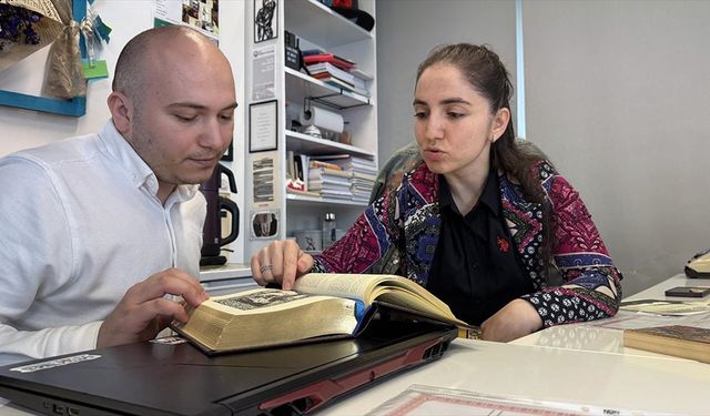 Tez hazırlarken literatüre yeni anlatı modeli kazandırdılar