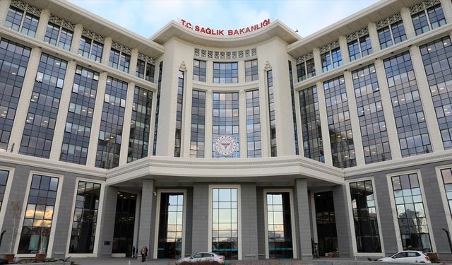 Türkiye'de 56 seyahat sağlığı merkezi ile bireysel danışmanlık hizmeti sunuluyor