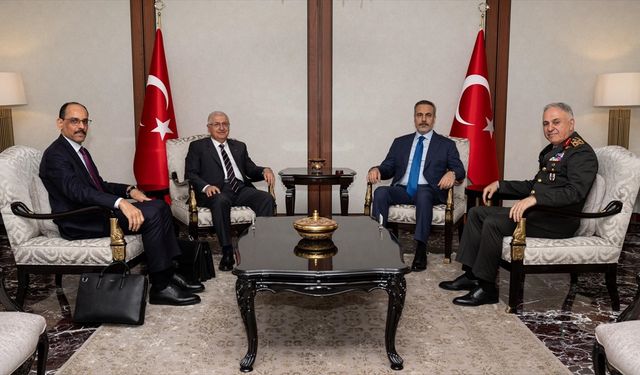 Bakan Fidan, Savunma Bakanı Güler ve MİT Başkanı Kalın'la İran'a yönelik İsrail saldırısını görüştü
