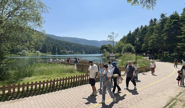 Bolu'daki tabiat ve milli parklar bayramda ilgi gördü