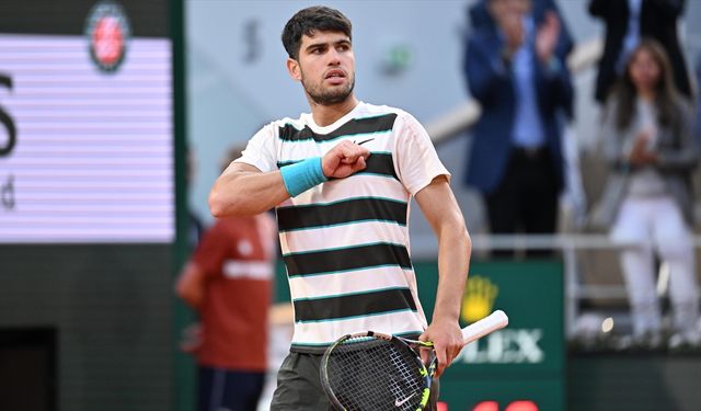 Carlos Alcaraz, Fransa Açık Tenis Turnuvası'nda şampiyon oldu