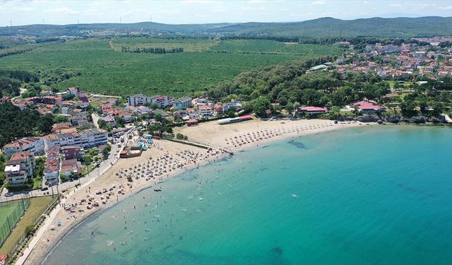 Doğu Marmara ve Batı Karadeniz'in mavi bayraklı plajları misafirlerini ağırlamayı bekliyor