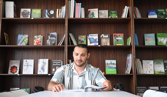 Edirneli Hazar engelleri azmiyle aştı, beden eğitimi öğretmeni oldu