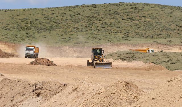 Hakkari'de sağlanan huzur ortamı ekonomik yatırımlarla pekiştirilecek