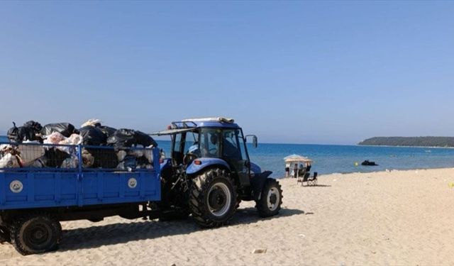 Kurban Bayramı tatilinde Saros Körfezi'nde 200 ton atık toplandı