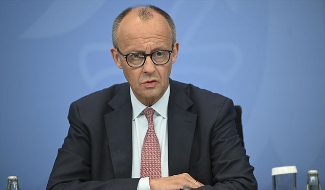 Merz, "Bu, İsrail'in hepimiz için yaptığı kirli iş" görüşünün onay görmesi ve paylaşılmasından memnun