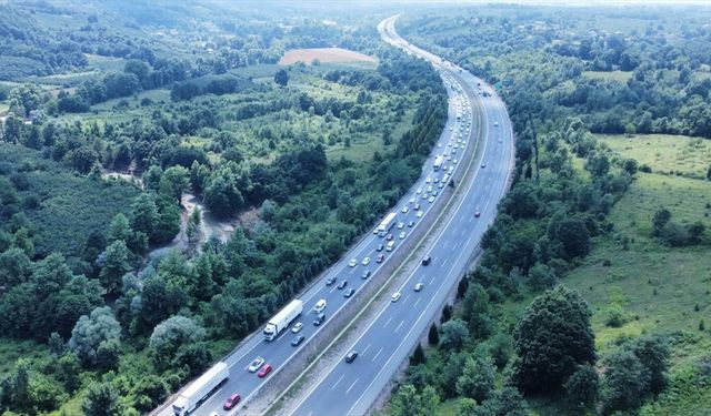 Anadolu Otoyolu'nun Sakarya kesiminde üstyapı yenileme çalışması yapılacak