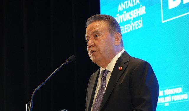 Antalya Büyükşehir Belediye Başkanı Muhittin Böcek gözaltına alındı