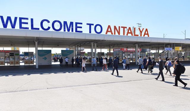 Antalya, son 5 yılın temmuz ayı günlük ziyaretçi rekorunu kırdı