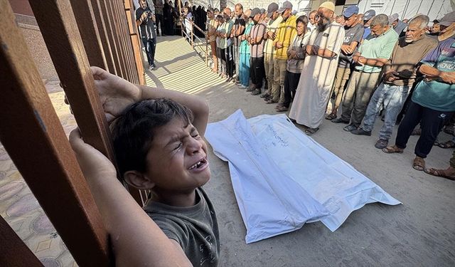İsrail'in Gazze Şeridi'ne saldırılarında 26 Filistinli hayatını kaybetti