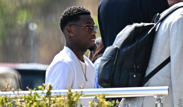 Jhon Duran, Fenerbahçe için İstanbul'da