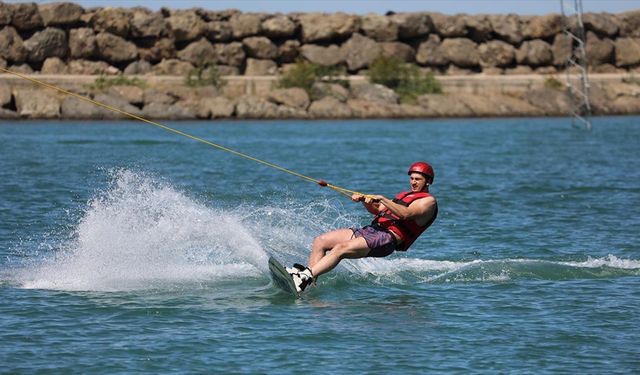 Samsun'daki su kayağı merkezi SUKAY adrenalin tutkunlarını ağırlıyor
