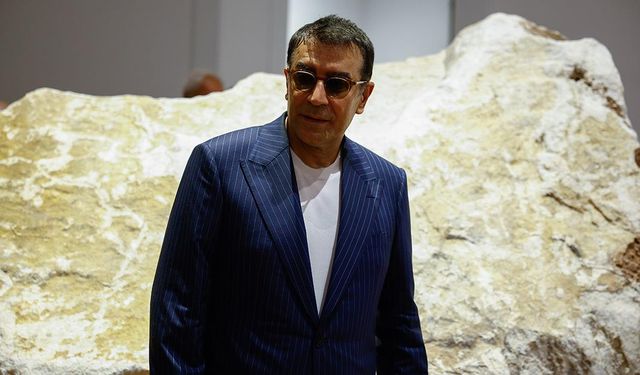 Sanatçı Ahmet Güneştekin, son kişisel sergisini Roma'da açtı