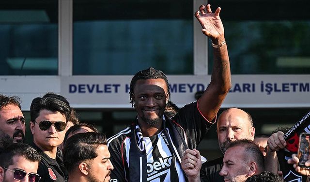 Tammy Abraham, Beşiktaş için İstanbul'a geldi