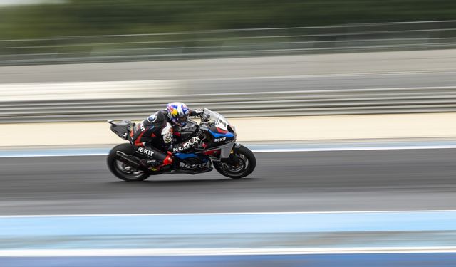Toprak Razgatlıoğlu, Superbike Macaristan ayağının ikinci yarışını da kazandı