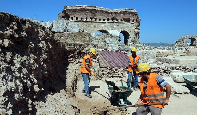 Tralleis Antik Kenti'nin 2 bin yıllık havuzu yeniden suyla buluşacak