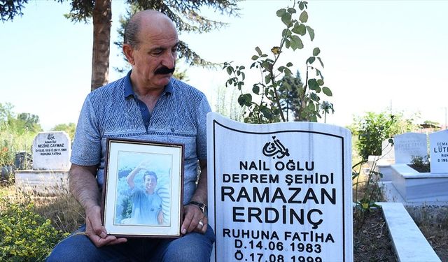 Aradan geçen yıllar depremde yitirdiği oğluna özlemini artırıyor