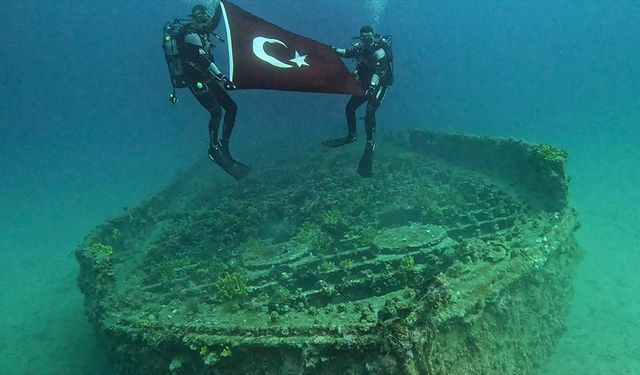 Çanakkale Savaşları'ndan kalma batık gemilere dalış yapıldı