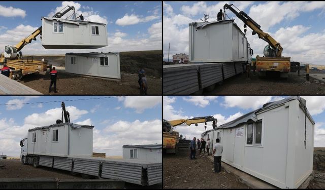 Deprem bölgesinden getirilen konteynerler Kars'ta çobanlar için yaşam alanı oluyor