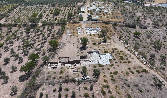 Dülük Antik Kenti'ndeki kazı çalışmalarında yaşam alanlarına odaklanıldı