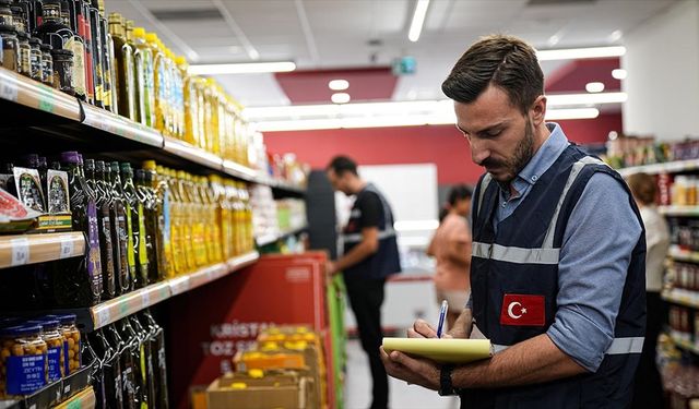 İzmir ve İstanbul'daki marketlerde fiyat denetimleri sürüyor