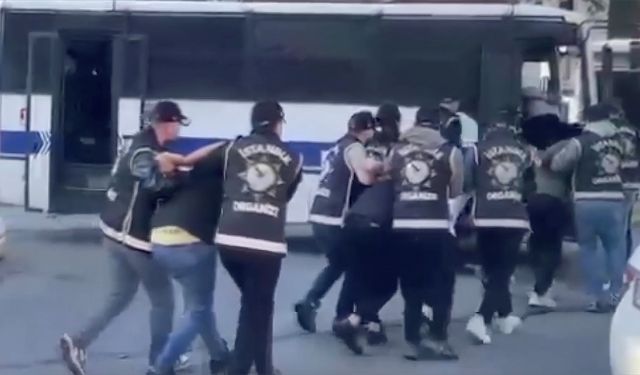 İstanbul'da avukat Öktem'in hayatını kaybettiği silahlı saldırıya ilişkin 13 şüpheli adliyede