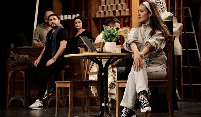 Mozart'ın 257 yıllık operası 'Bastien ve Bastienne' modern yorumuyla sahneye taşınıyor