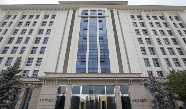AK Parti'den 81 ilde üye sayısını artırmak için yeni çalışma
