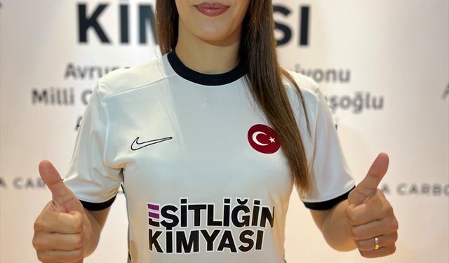 Akkök Holding şirketleri milli güreşçi Çavuşoğlu ile ana sponsorluk anlaşması imzaladı